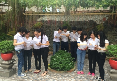 学员互相切磋学习